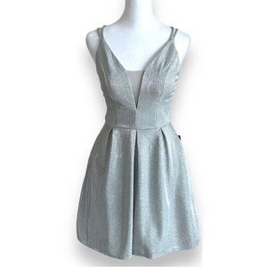 Silver Sparkle Short Dress Size 3 NWT
